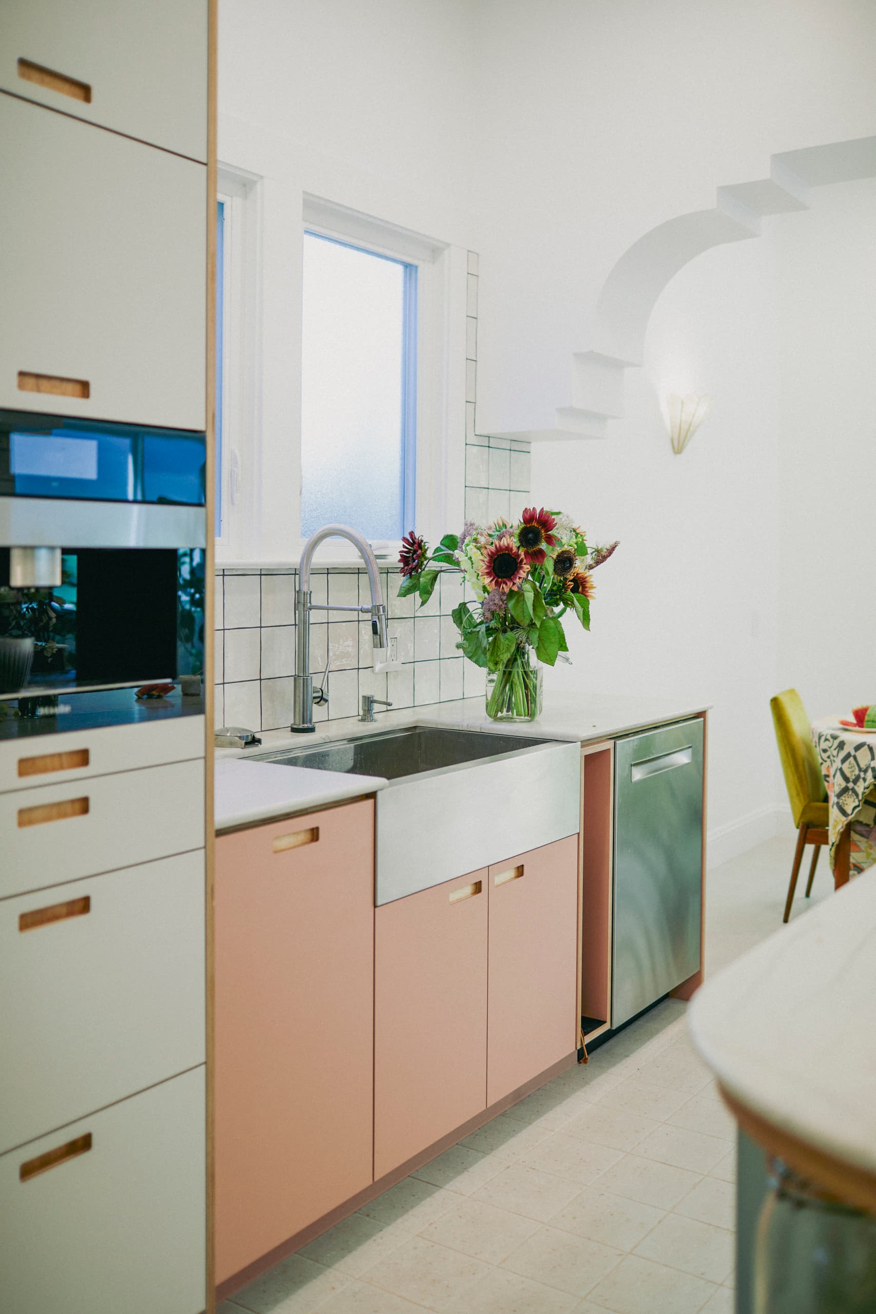 Mission Kitchen — photograph 3