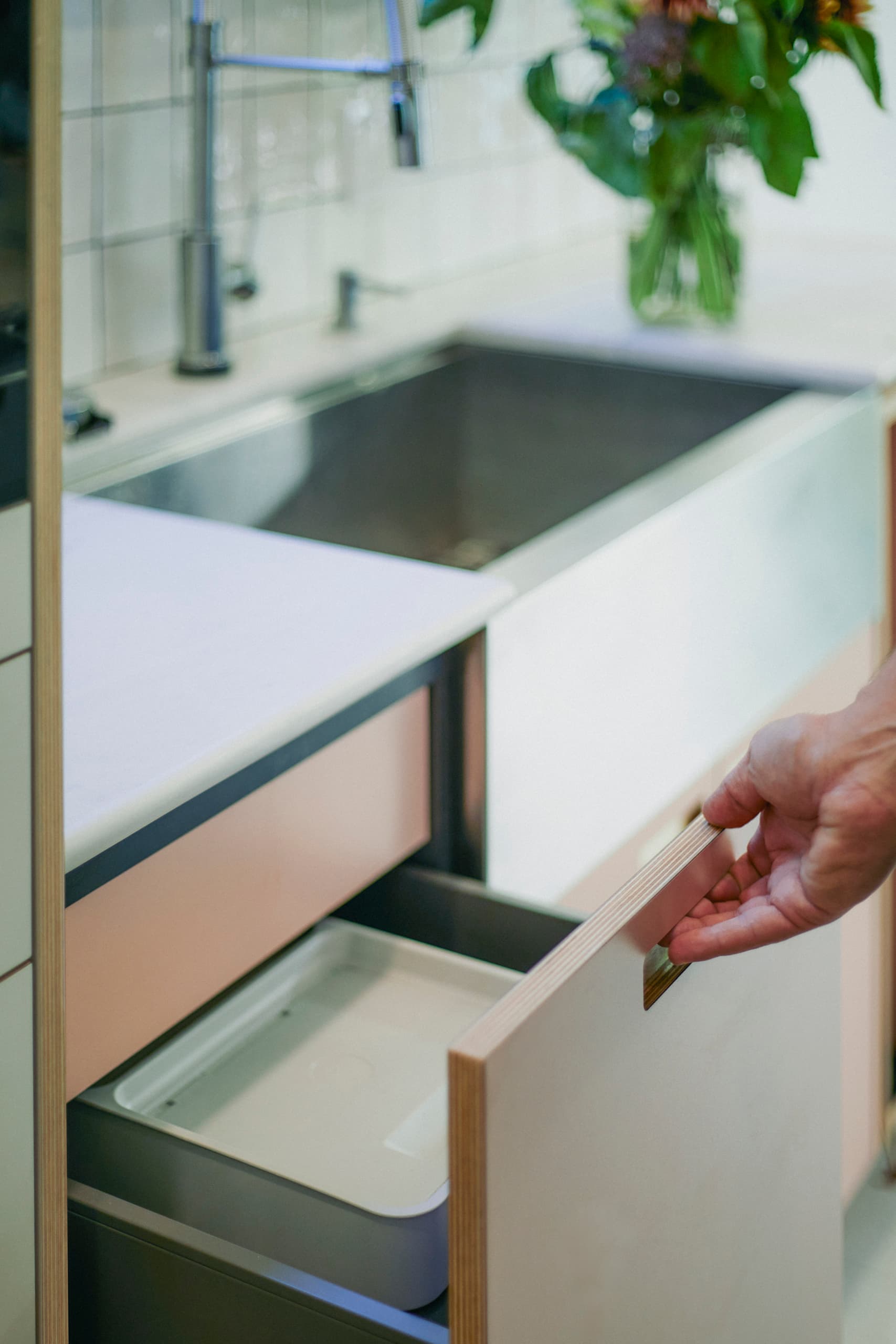 Mission Kitchen — photograph 6