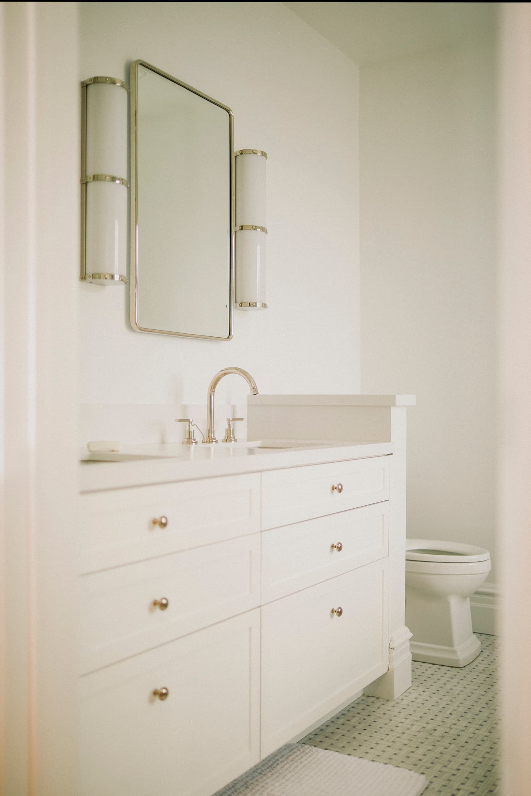 Laurel Village Home — photograph 10