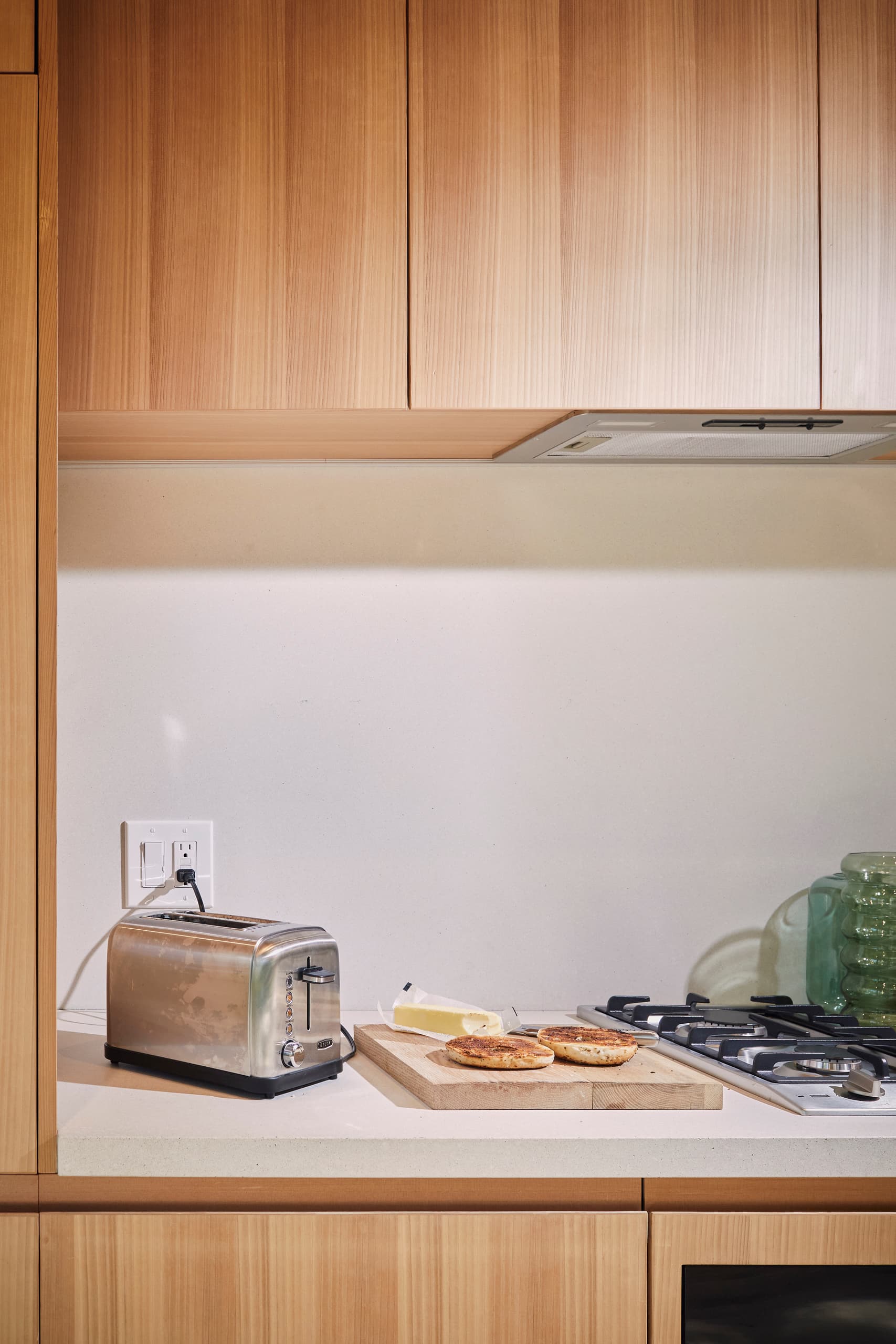 Monte Sereno Kitchenette — photograph 2