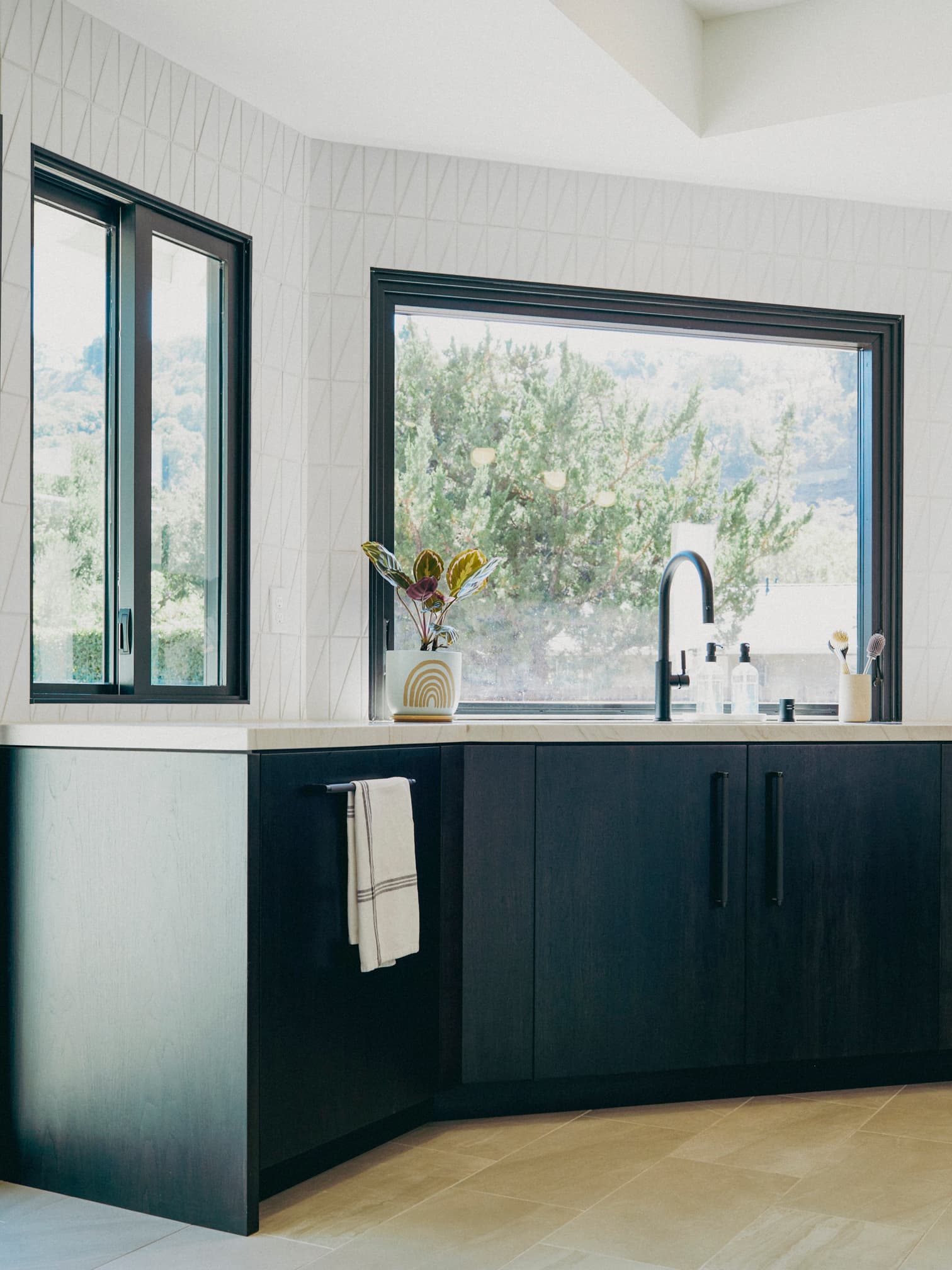 Lafayette Kitchen — photograph 4
